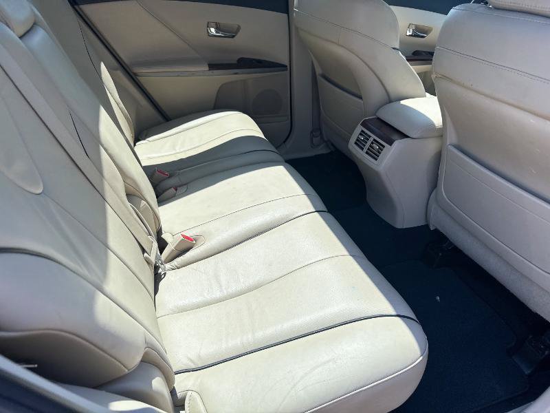 Used 2011 Toyota Venza AWD w/ Comfort Pkg image 7