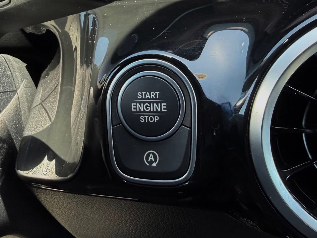 Used 2026 Mercedes-Benz GLA 250 image 24
