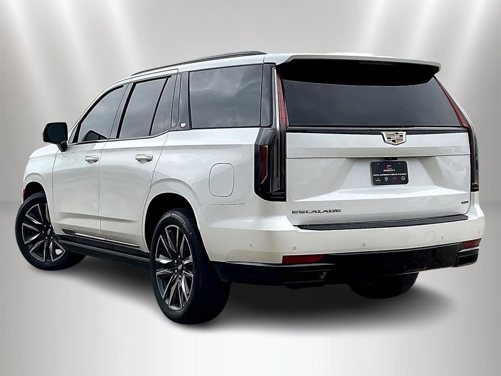 Used 2024 Cadillac Escalade Sport Platinum AWD/4WD image 4