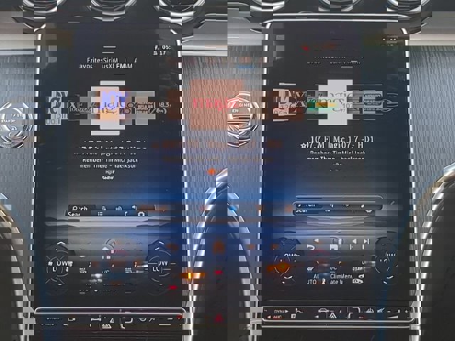 Used 2025 Mercedes-Benz C 300 C 300 image 17