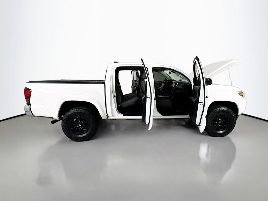 Used 2020 Toyota Tacoma SR5 image 27