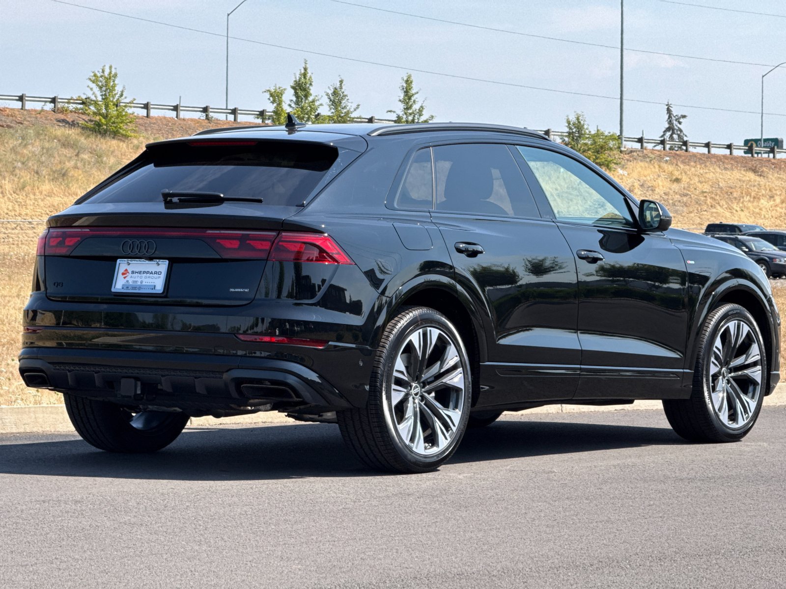New 2026 Audi Q8 Prestige AWD/4WD image 3