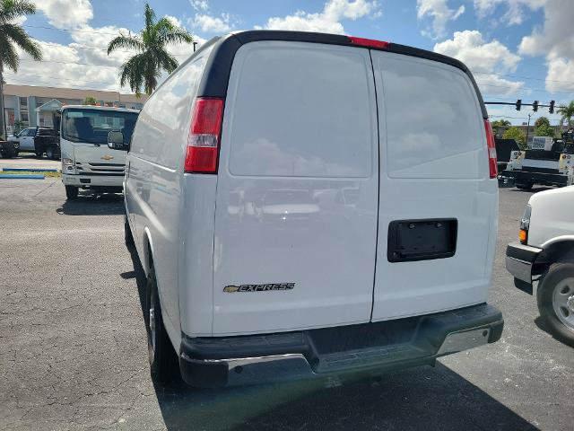 New 2025 Chevrolet Express 2500 Extended w/ Driver Convenience Package RWD image 3