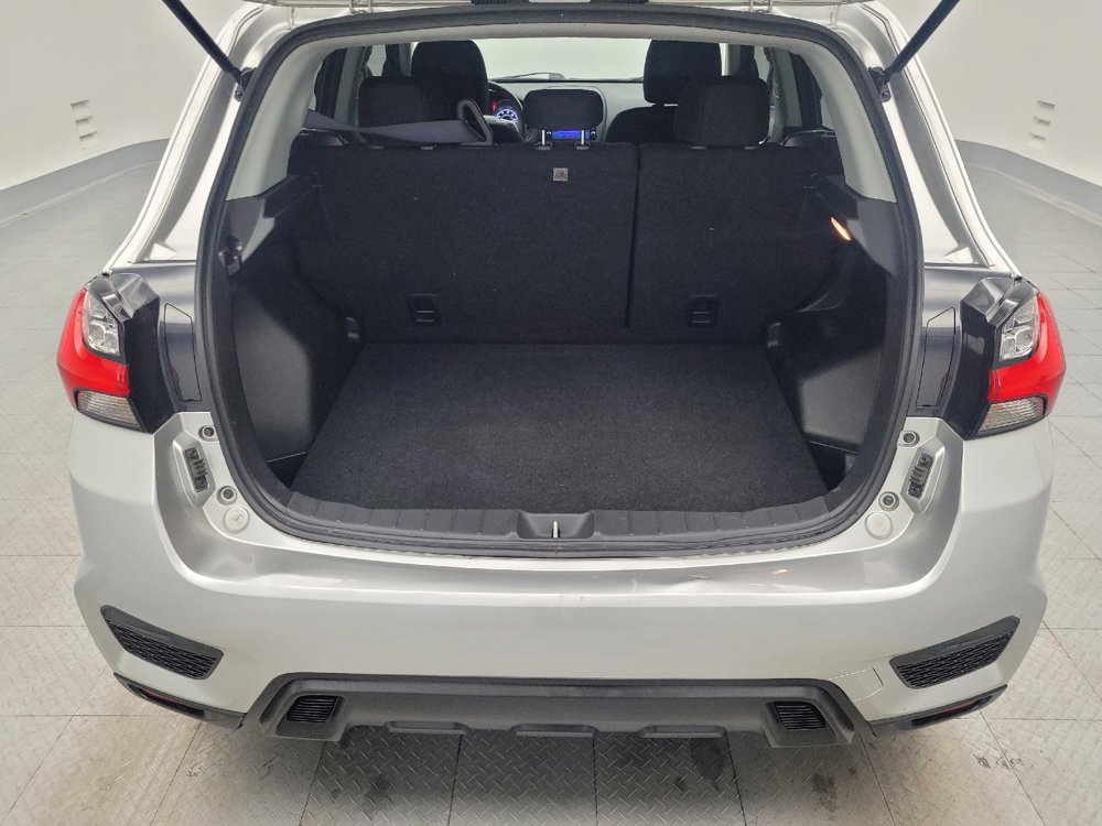 Used 2021 Mitsubishi Outlander Sport ES FWD image 29