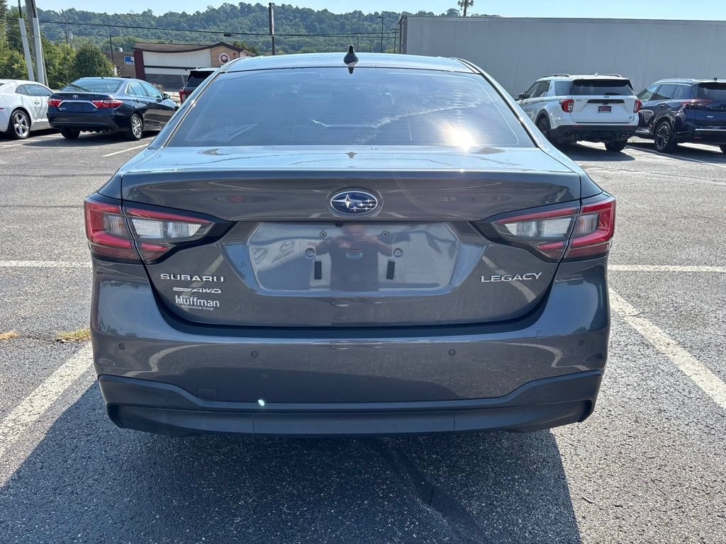 Used 2022 Subaru Legacy Limited AWD/4WD image 6