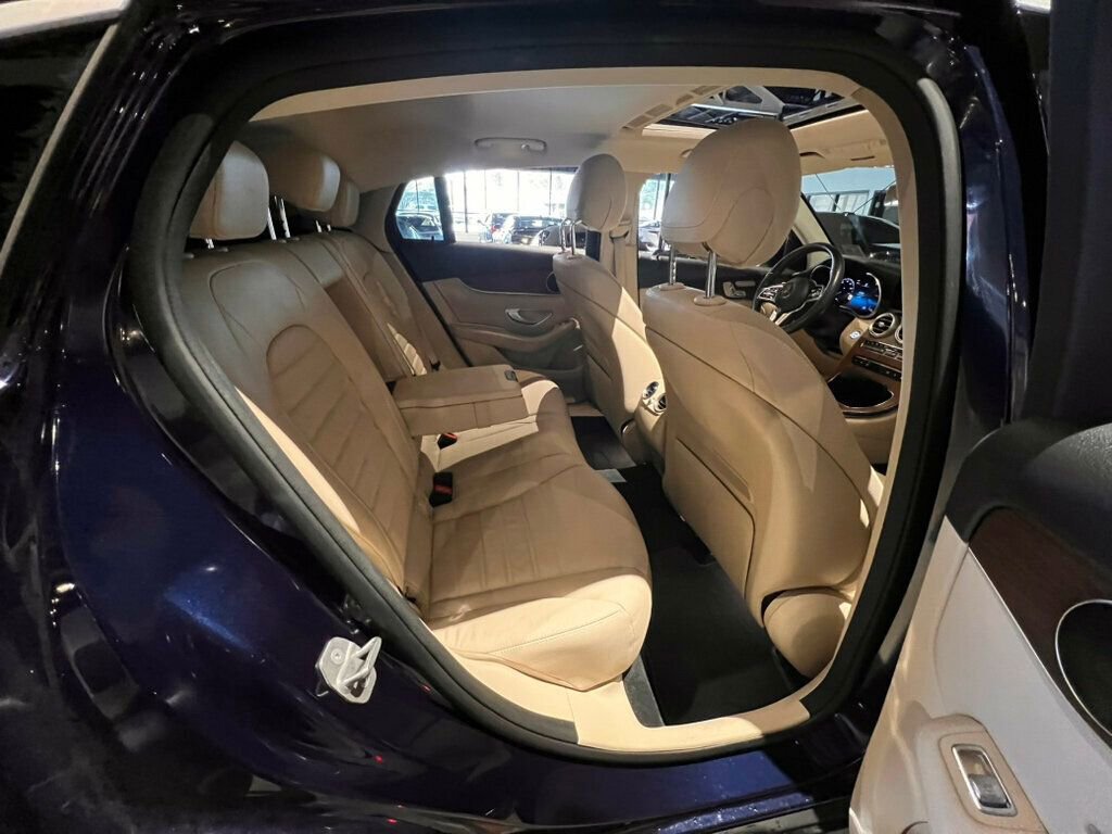 Used 2020 Mercedes-Benz GLC 300 4MATIC Coupe image 14
