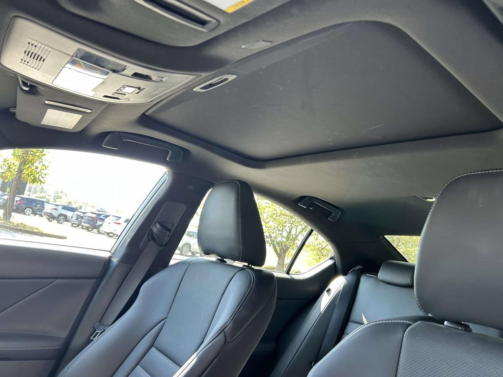 Used 2024 Lexus IS 350 F Sport w/ Navigation Package RWD image 14