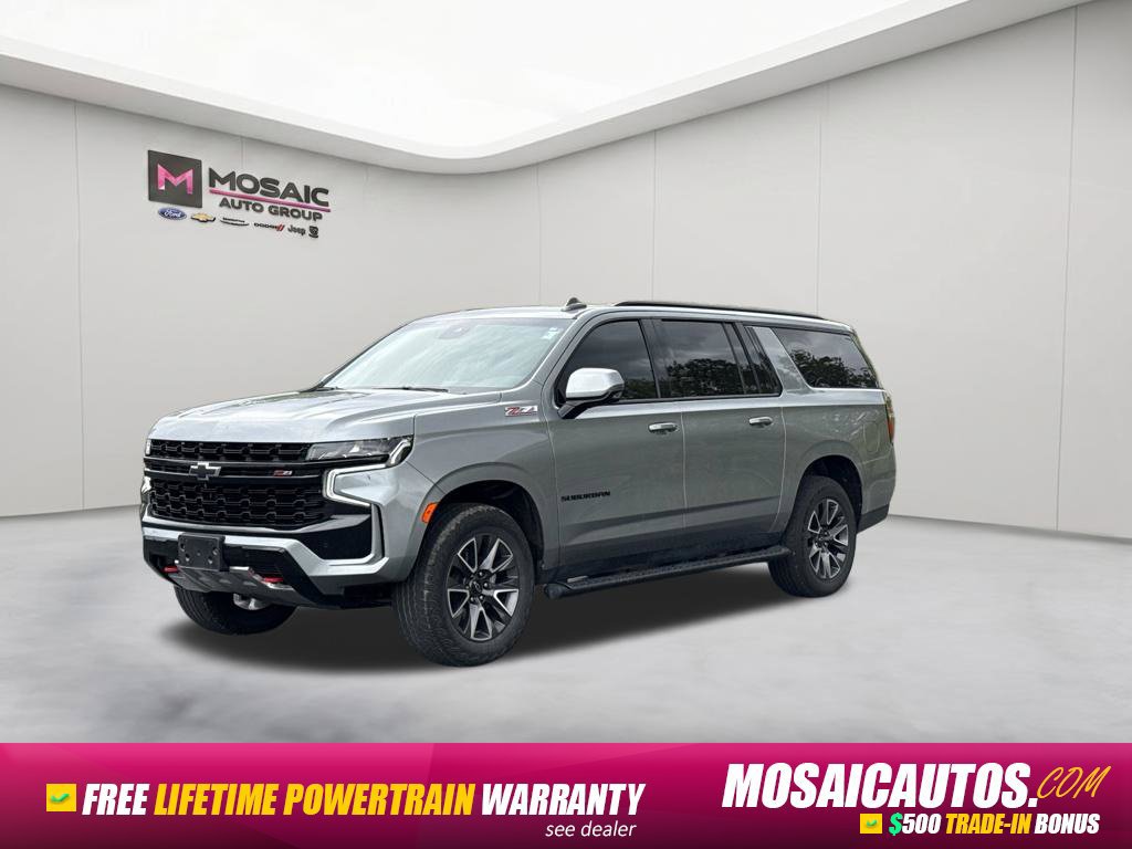 Used 2024 Chevrolet Suburban Z71 w/ Luxury Package AWD/4WD image 3