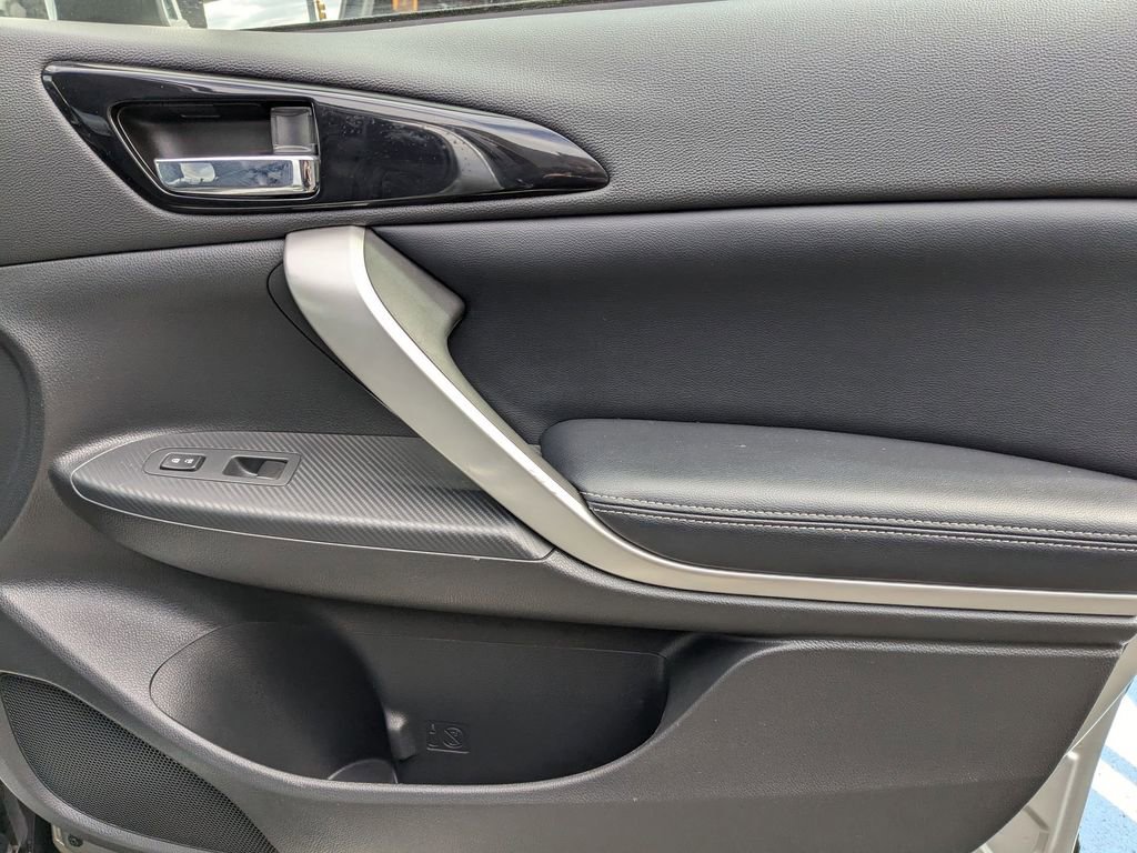 Used 2025 Mitsubishi Eclipse Cross SE image 31