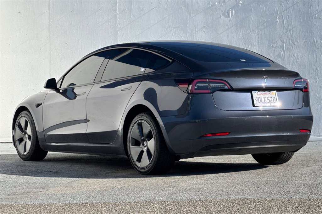 Used 2022 Tesla Model 3 image 6
