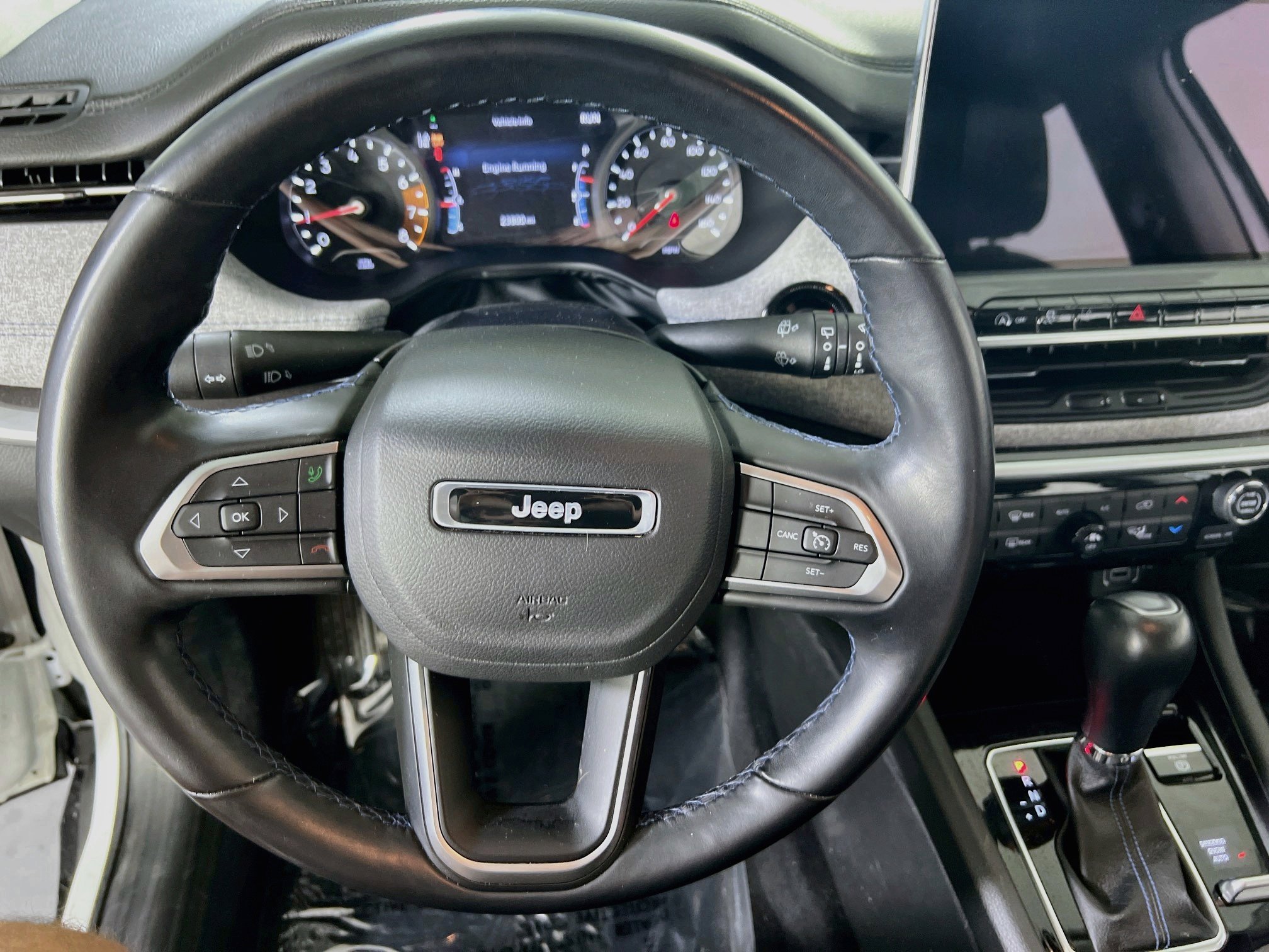 Used 2022 Jeep Compass Latitude w/ Convenience Group AWD/4WD image 11