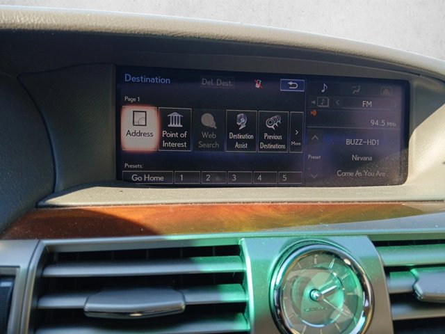 Used 2015 Lexus LS 460 w/ Comfort Package RWD image 13