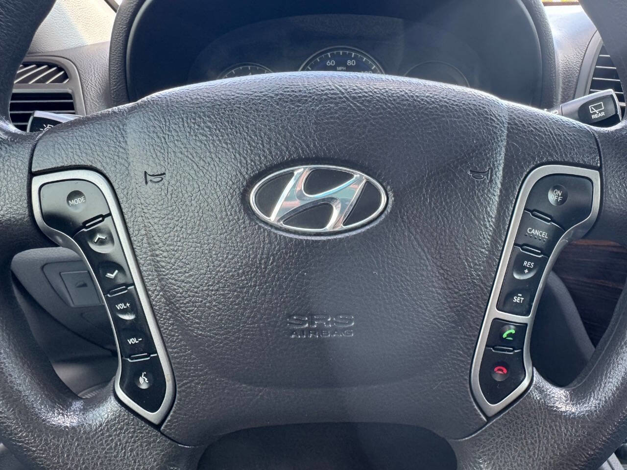 Used 2012 Hyundai Santa Fe GLS image 23