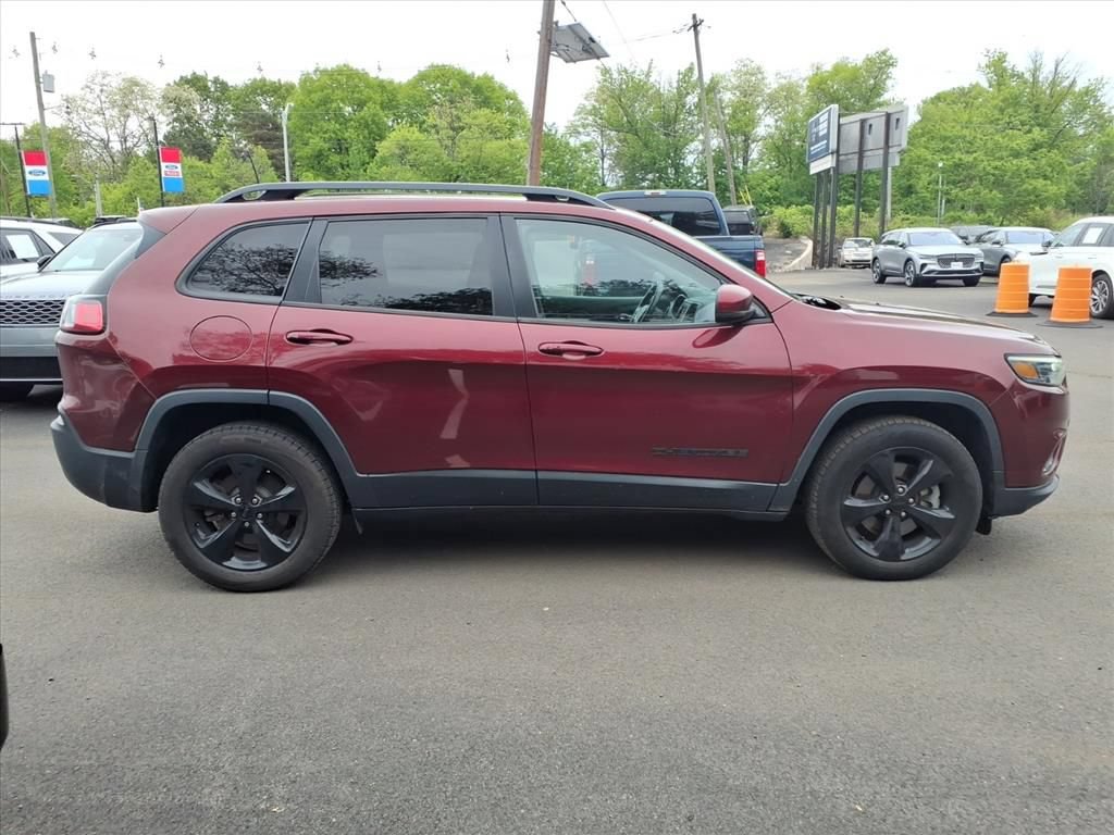 Used 2019 Jeep Cherokee Latitude Plus AWD/4WD image 21