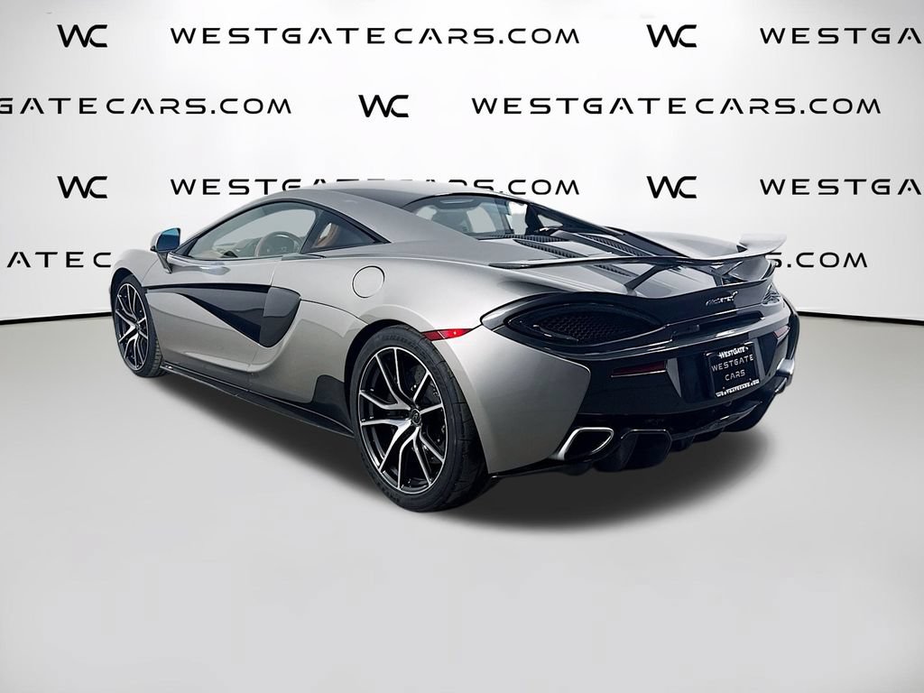Used 2016 McLaren 570S Coupe RWD image 5