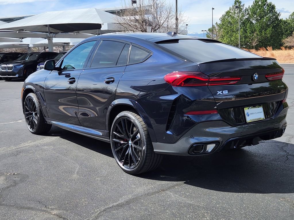 New 2026 BMW X6 xDrive40i image 3