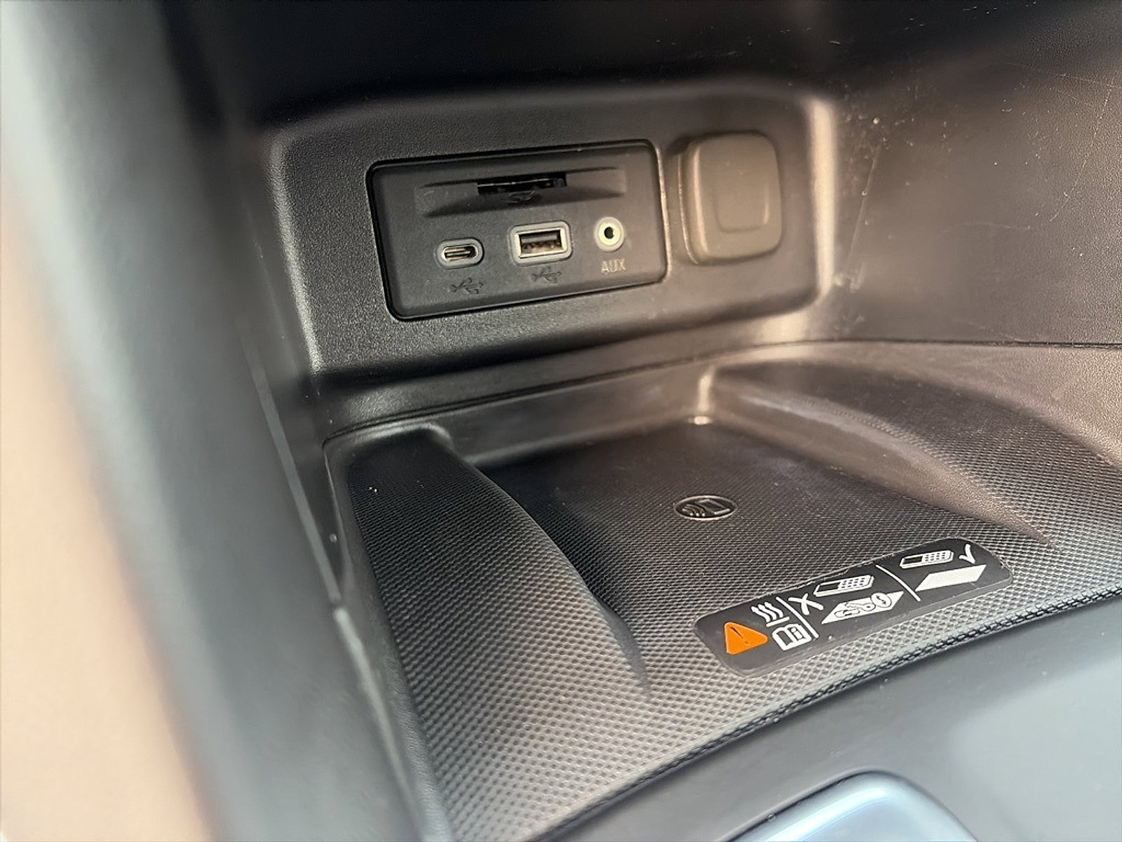 Used 2020 Chevrolet Equinox Premier image 21