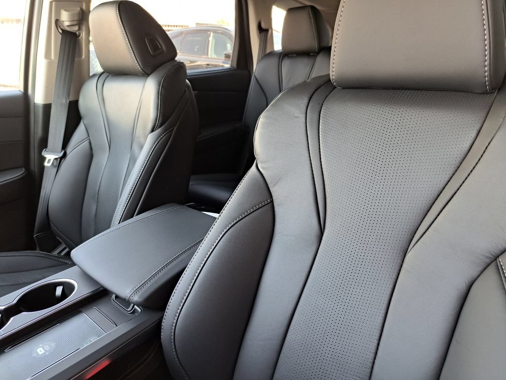 New 2026 Acura MDX w/ Technology Package FWD image 17