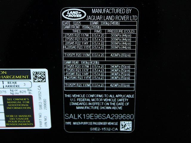 Used 2025 Land Rover Range Rover Autobiography AWD/4WD image 34