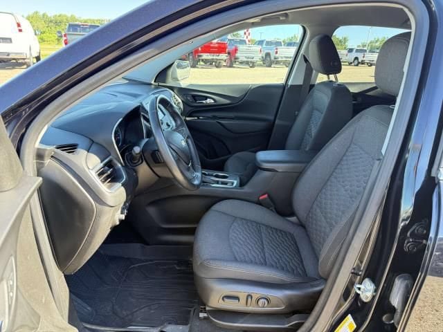 Used 2021 Chevrolet Equinox LT FWD image 11