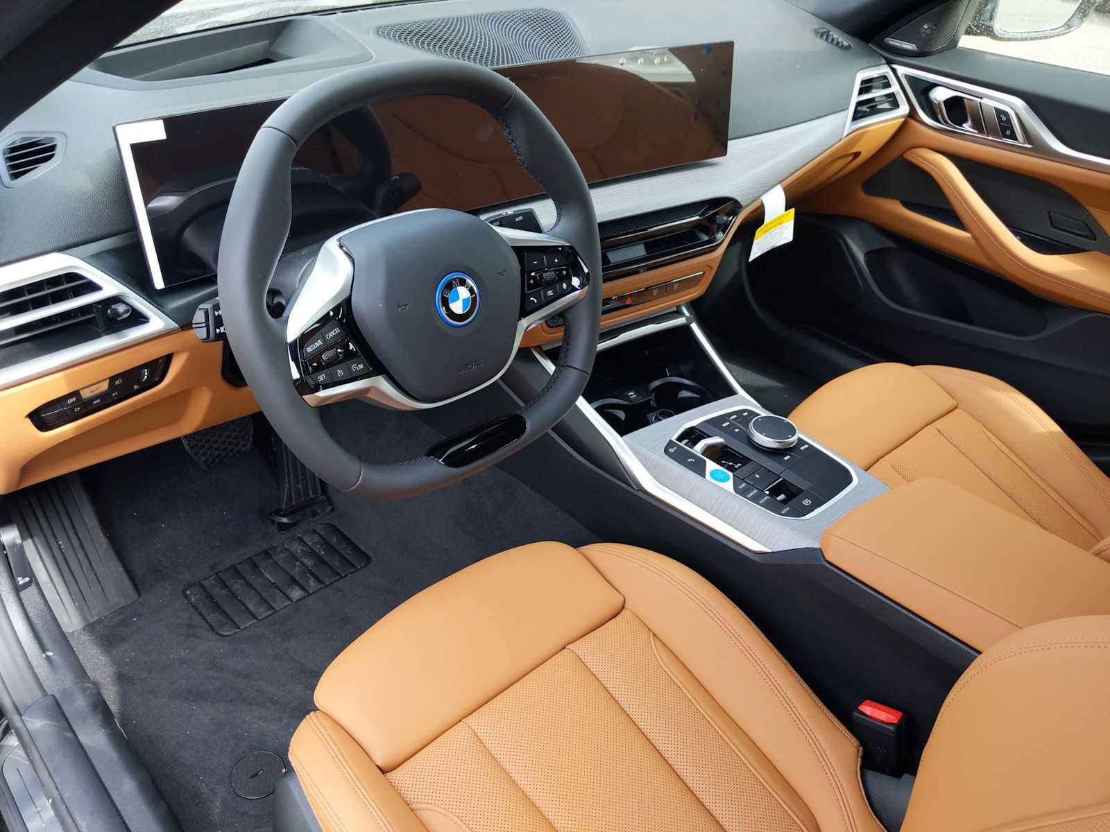 Used 2025 BMW i4 xDrive40i w/ Premium Package image 10
