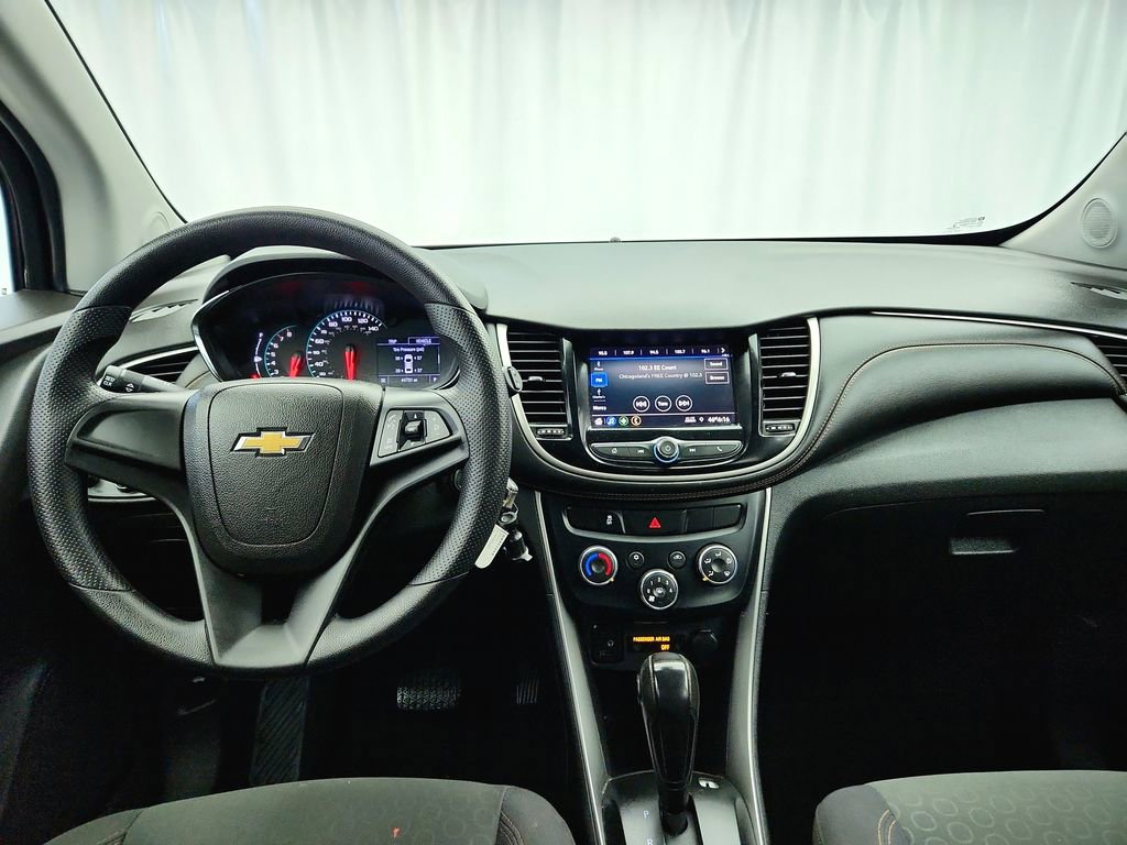 Used 2020 Chevrolet Trax LS image 14