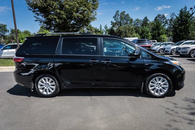 Used 2016 Toyota Sienna Limited Premium AWD/4WD image 8