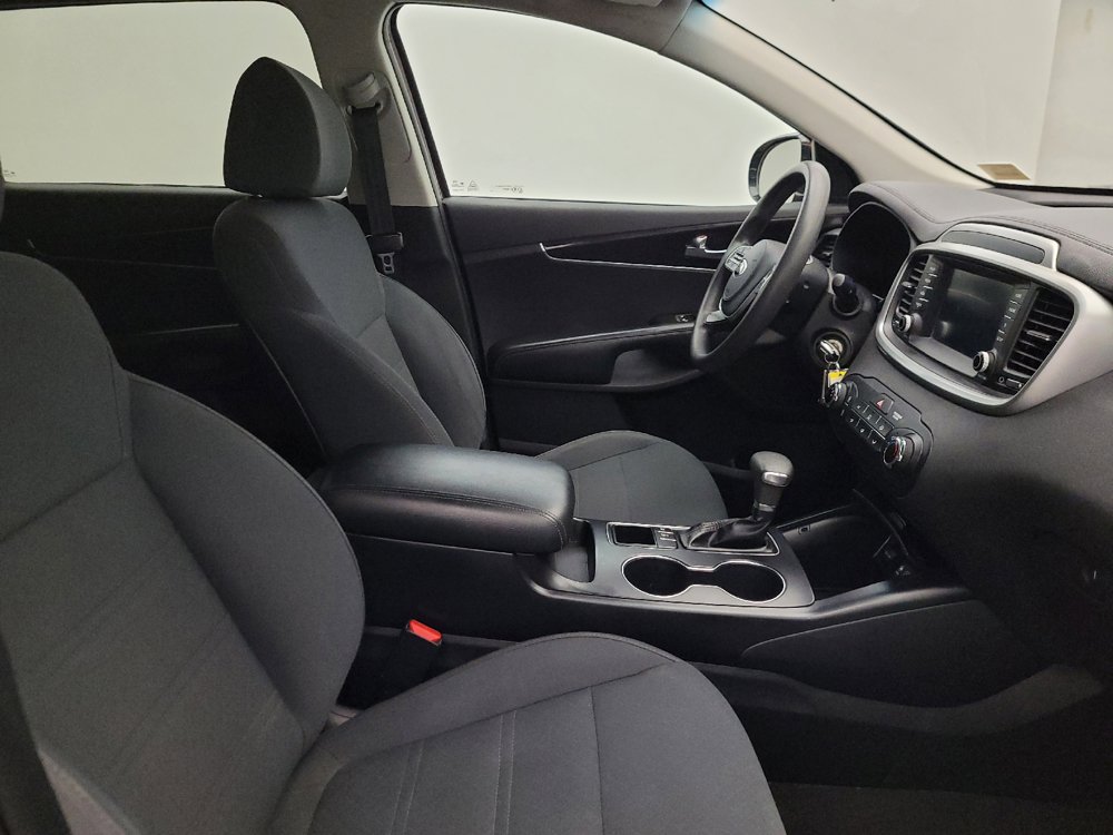 Used 2019 Kia Sorento AWD image 21