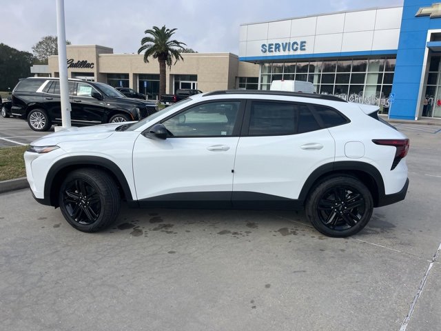 New 2026 Chevrolet Trax ACTIV w/ Sunroof Package image 3