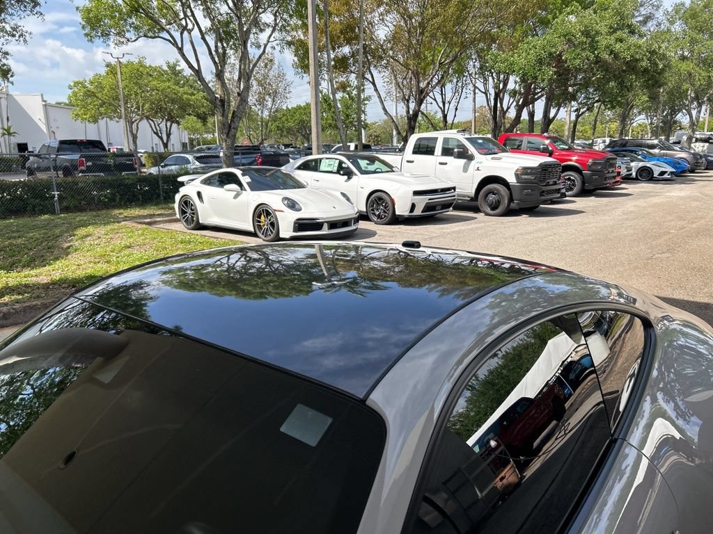Used 2022 Porsche 911 GT3 RWD image 16
