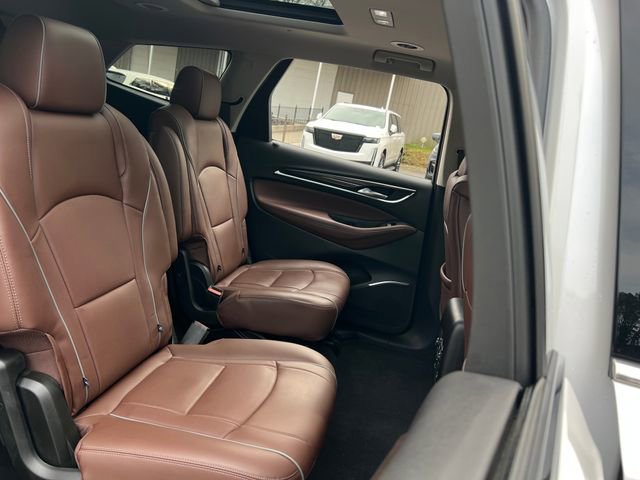 Used 2021 Buick Enclave Avenir w/ Avenir Technology Package AWD/4WD image 38
