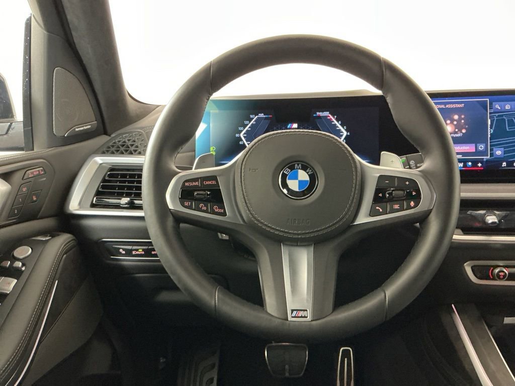 Certified 2025 BMW X7 xDrive40i w/ M Sport Package AWD/4WD image 22