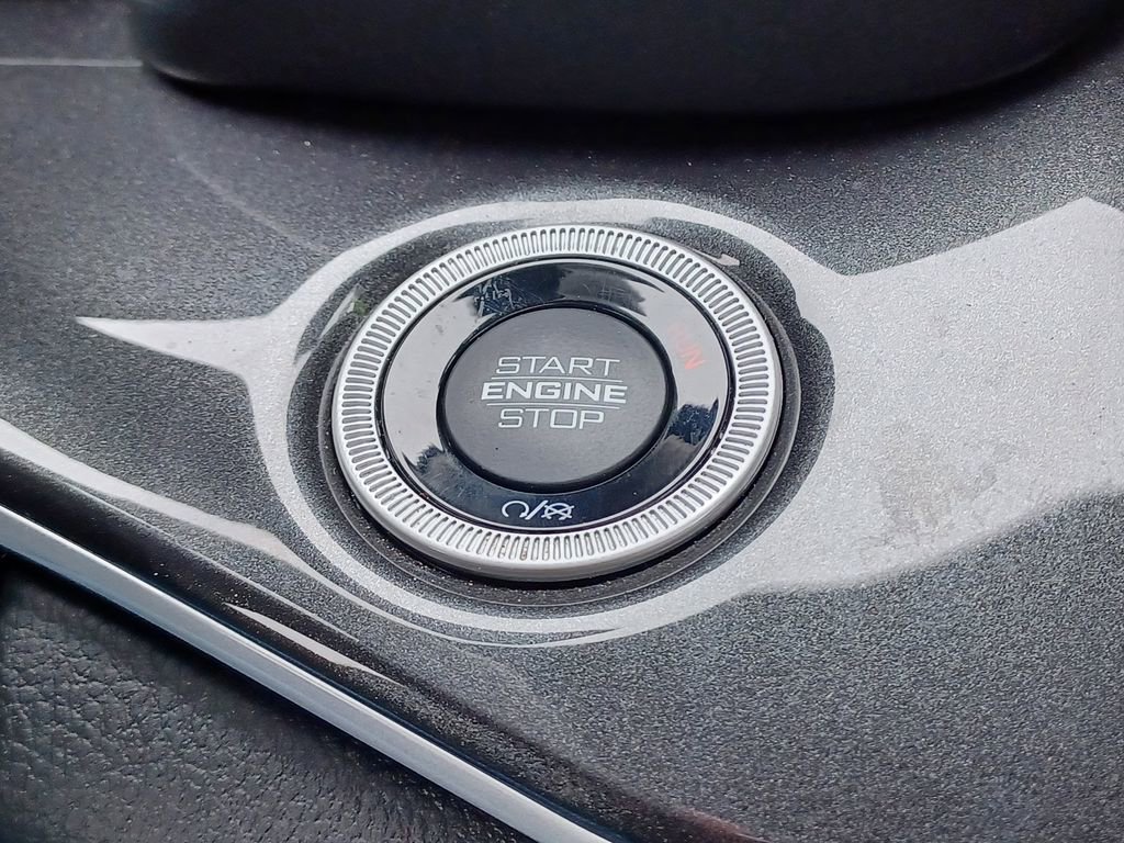 Used 2023 Jeep Grand Cherokee Altitude AWD/4WD image 20