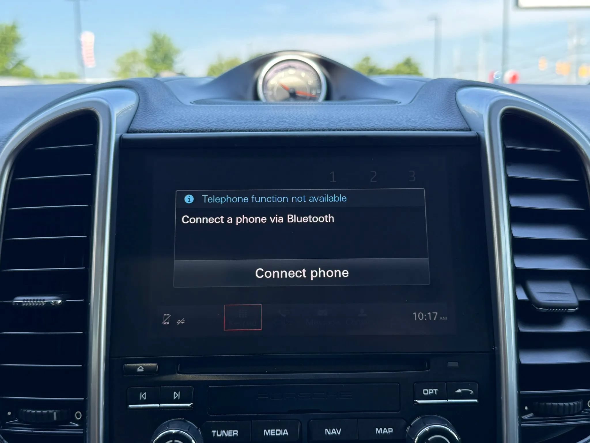 Used 2018 Porsche Cayenne Platinum Edition AWD/4WD image 36