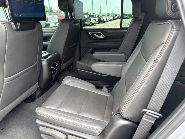 Used 2024 Chevrolet Tahoe High Country AWD/4WD image 17