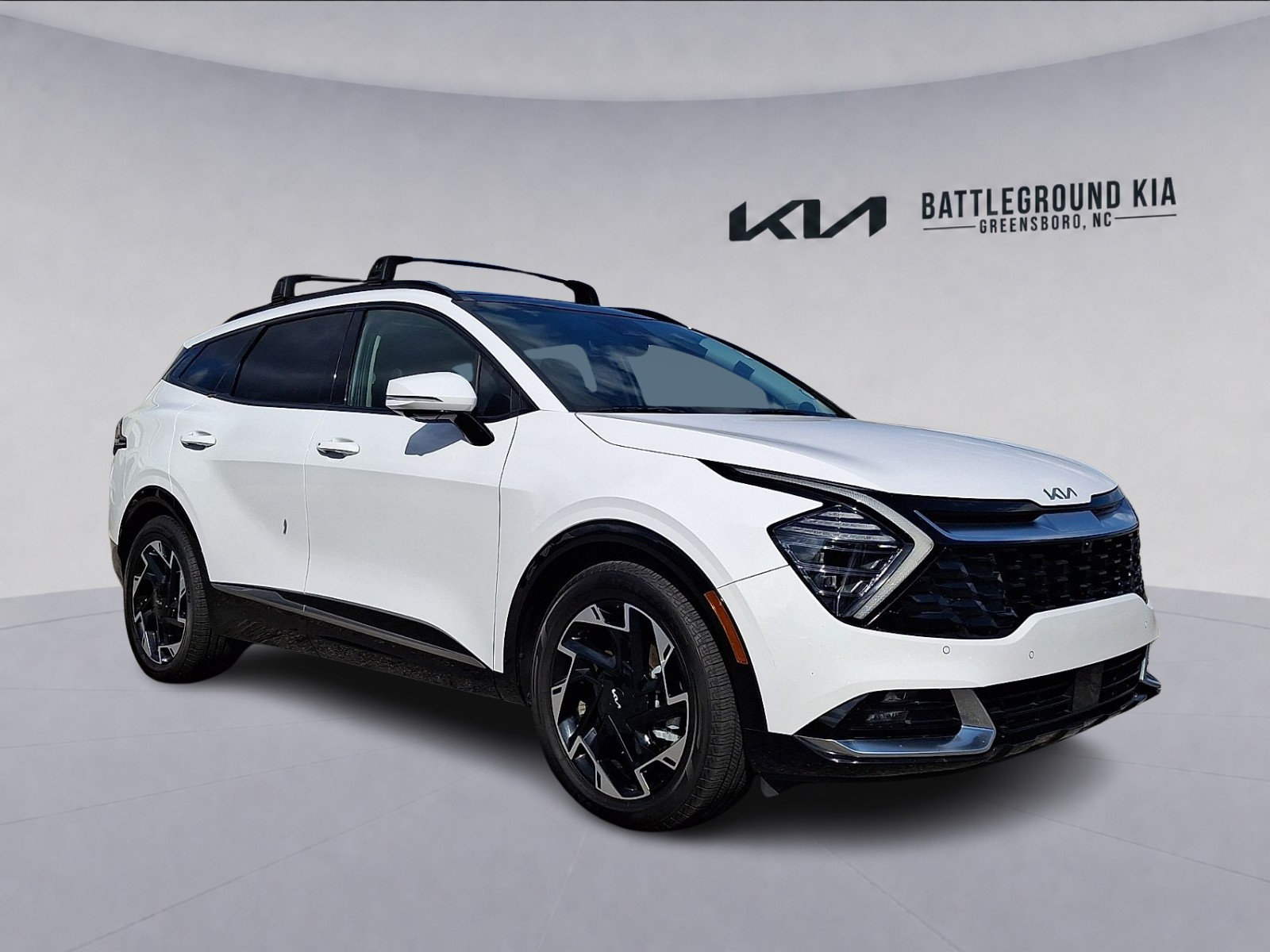 Certified 2025 Kia Sportage SX FWD image 1