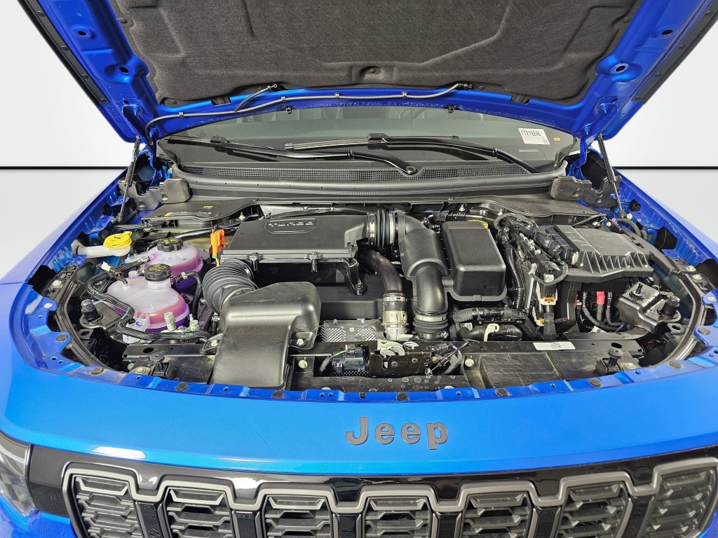 New 2026 Jeep Cherokee Laredo AWD/4WD image 13