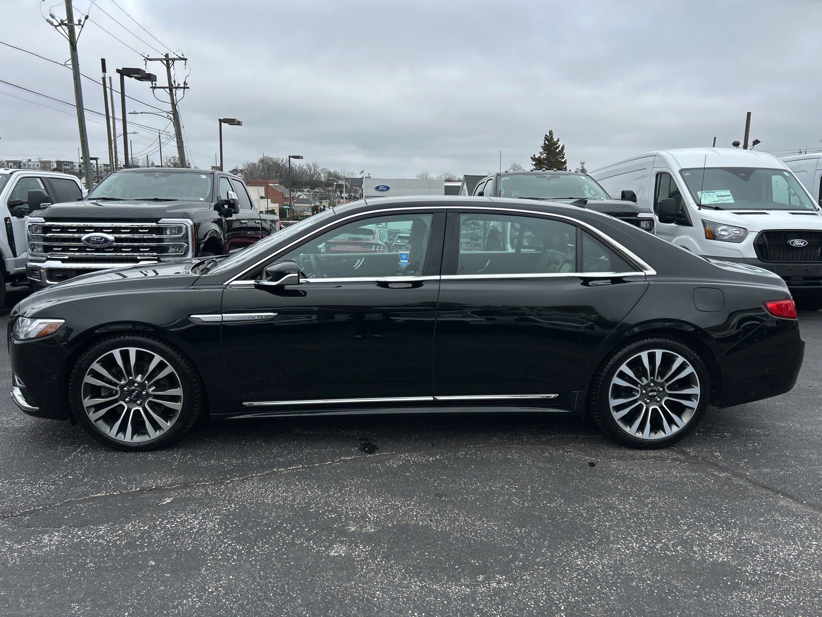 Used 2018 Lincoln Continental Reserve image 4