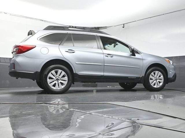 Used 2015 Subaru Outback 2.5i Premium AWD/4WD image 40