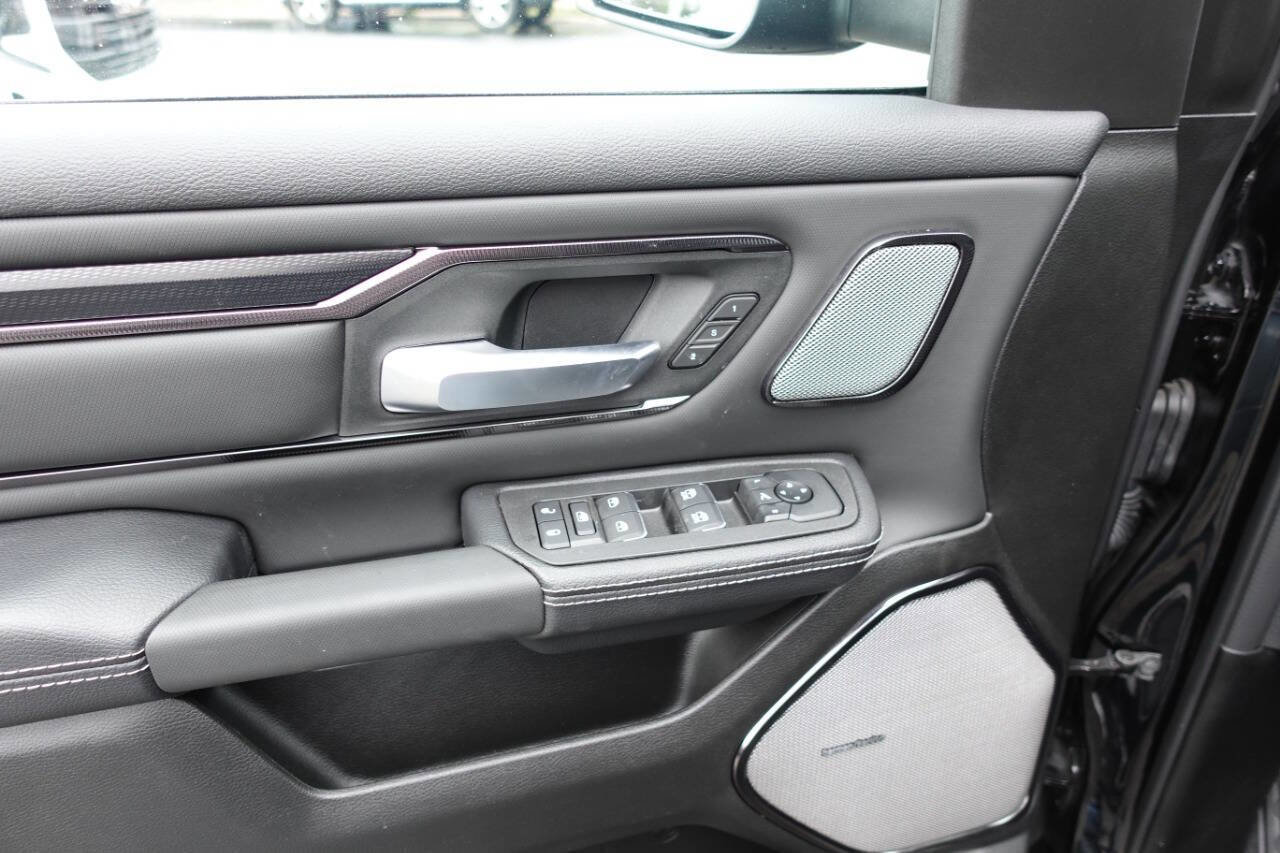 Used 2025 RAM 1500 Sport w/ Sport Level 1 Equipment Group AWD/4WD image 20