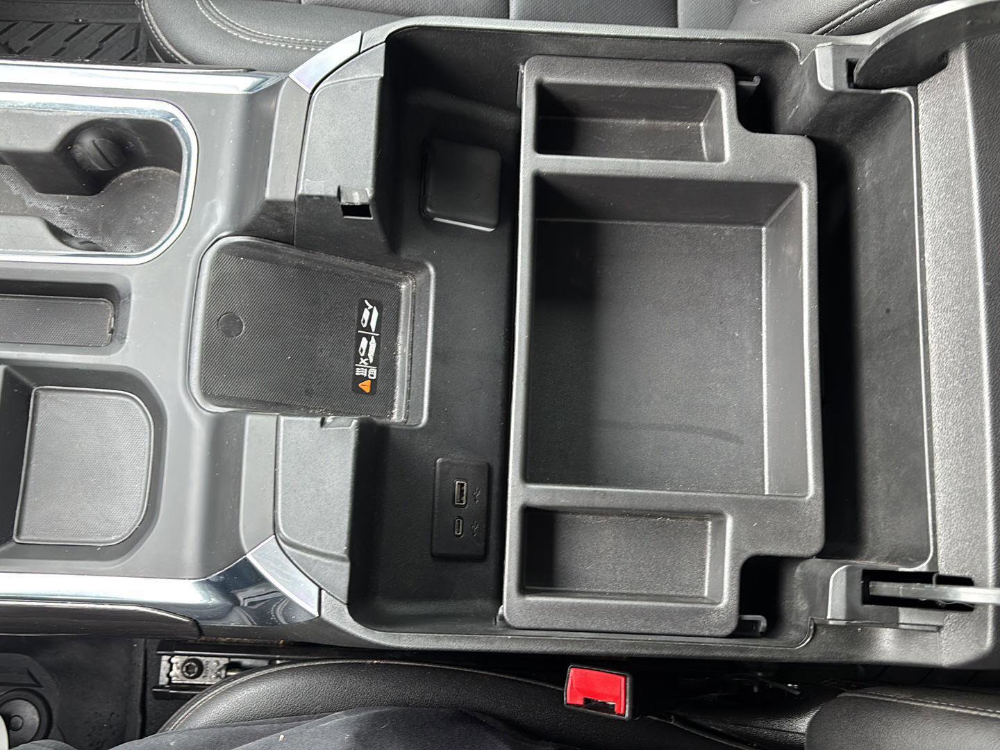 Used 2024 Chevrolet Silverado 1500 LTZ image 32