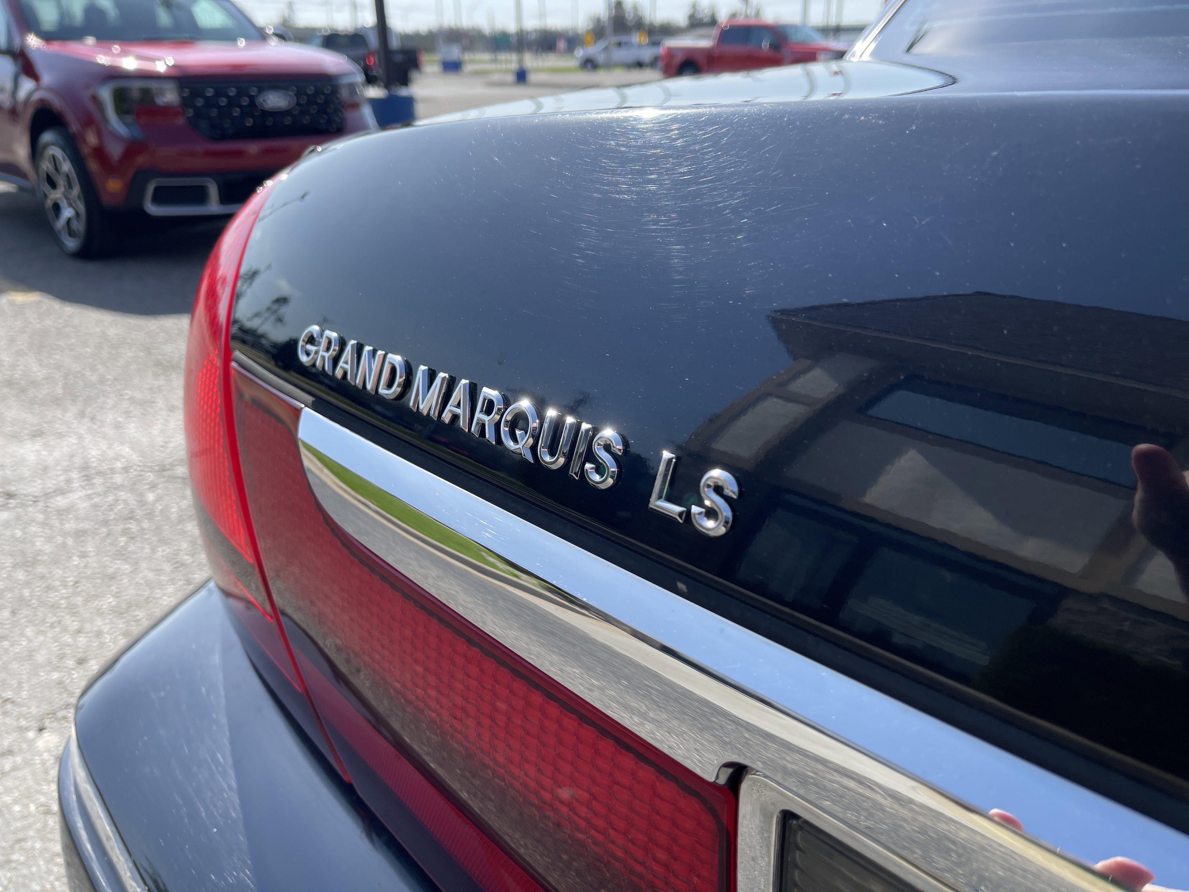 Used 2003 Mercury Grand Marquis LS RWD image 24