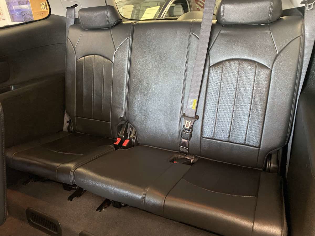 Used 2012 Buick Enclave Leather image 28