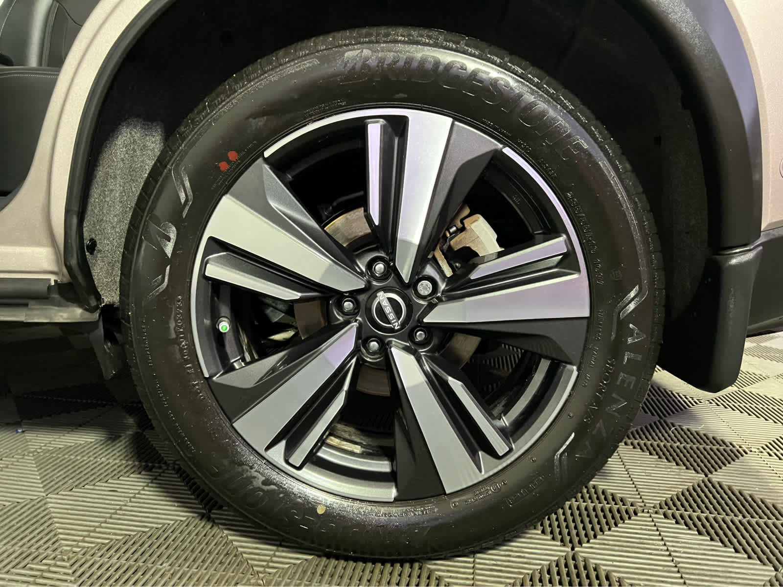 Certified 2023 Nissan Rogue SL w/ SL Premium Package AWD/4WD image 9