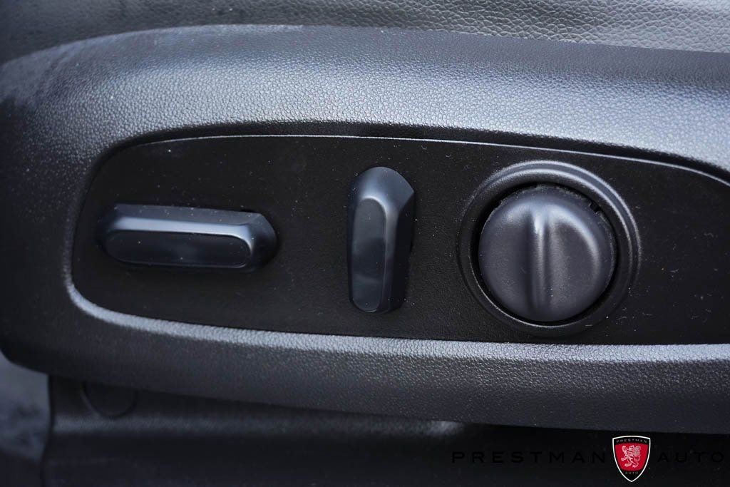 Used 2019 GMC Acadia SLT image 26