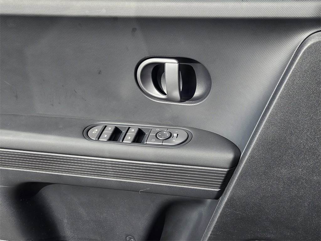 New 2026 Hyundai Ioniq 5 SEL image 22