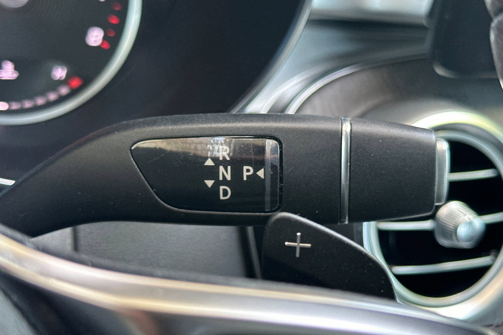 Used 2019 Mercedes-Benz C 300 Sedan image 18