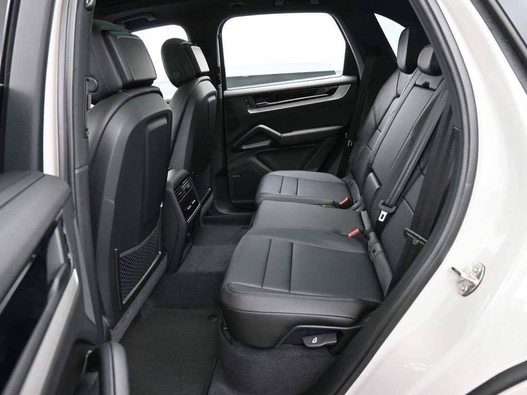 New 2026 Porsche Cayenne E-Hybrid image 25