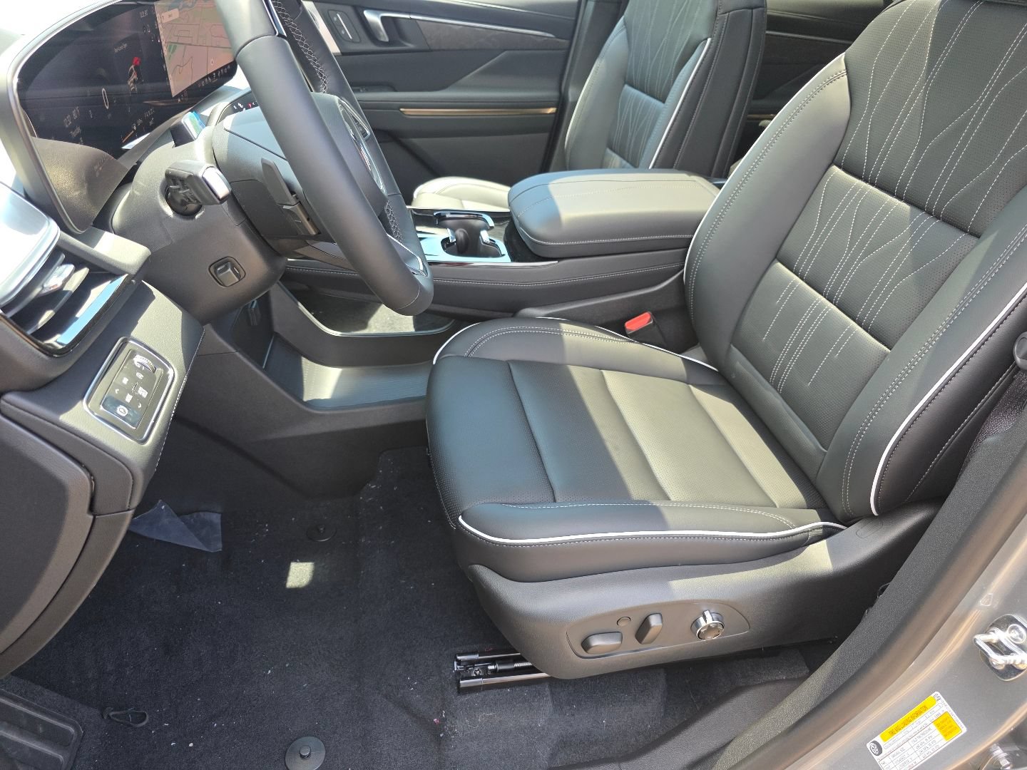 New 2026 Buick Enclave Avenir w/ Super Cruise Package AWD/4WD image 27