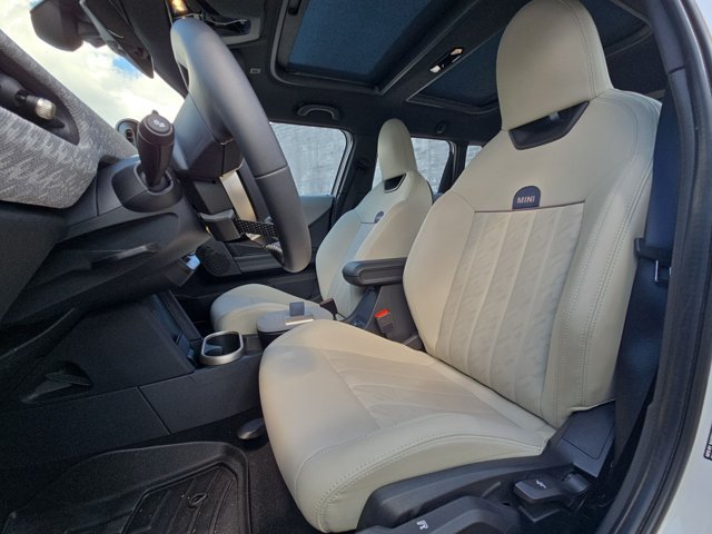 Used 2025 MINI Cooper S FWD image 17